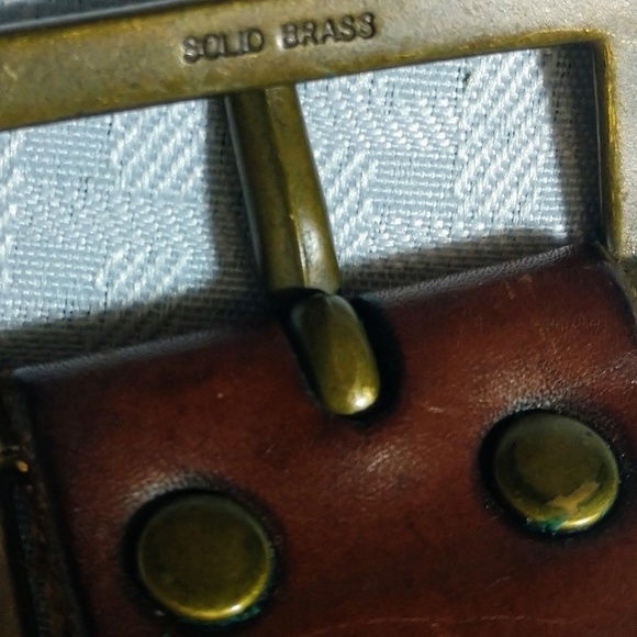 Ambercrombie Leather Belt w/ Brass Bucle - Picture 4 of 8